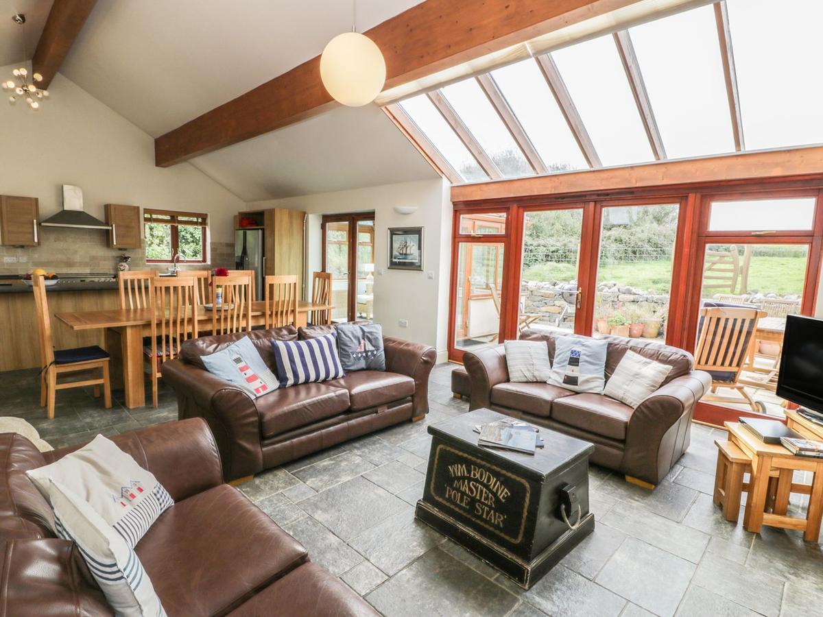 Manaros Cottage 阿贝达隆 外观 照片